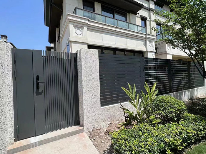 Privacy Fence-3.jpg
