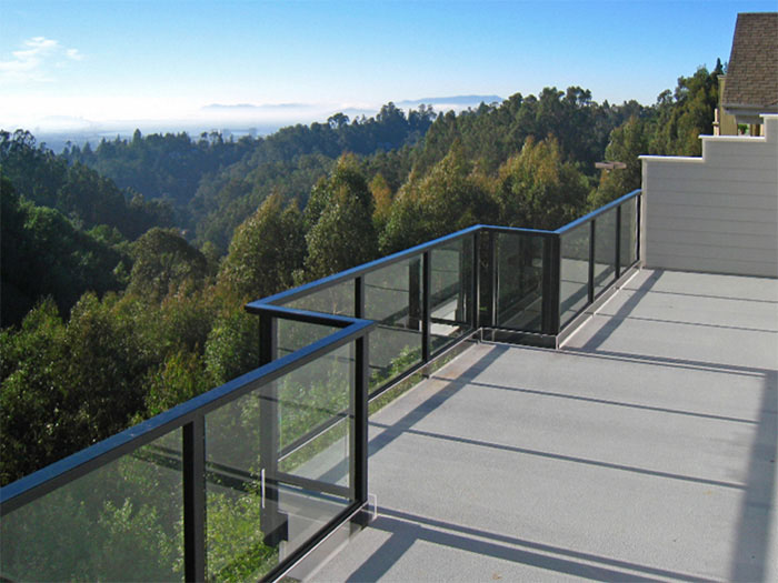 Glass Fence-3.jpg