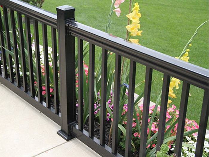 Garden Fence-1.jpg